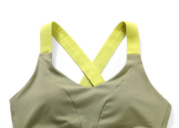 Women's Strappy Sports Bra Criss Cross Back Medium Imapct Wirefree Padded Yoga Bra