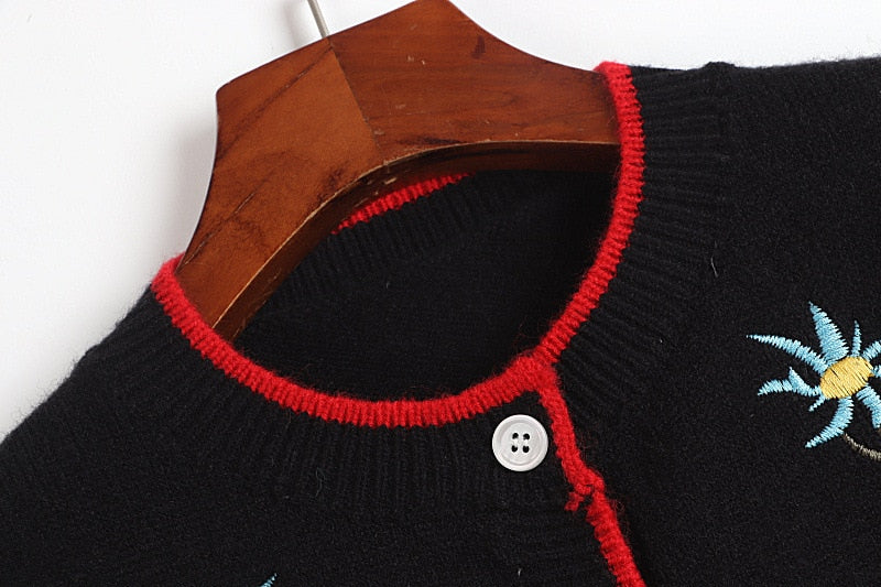 Spring Autumn Classic Black Casual Knitting Cardigan Floral Embroidered Cardigan O-Neck Puff Sleeve Slim Outerwears