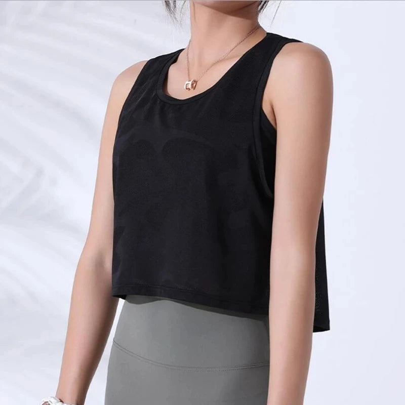 Women's Camouflage Cropped Sleeveless Sports Tank Top For Workout Outfits