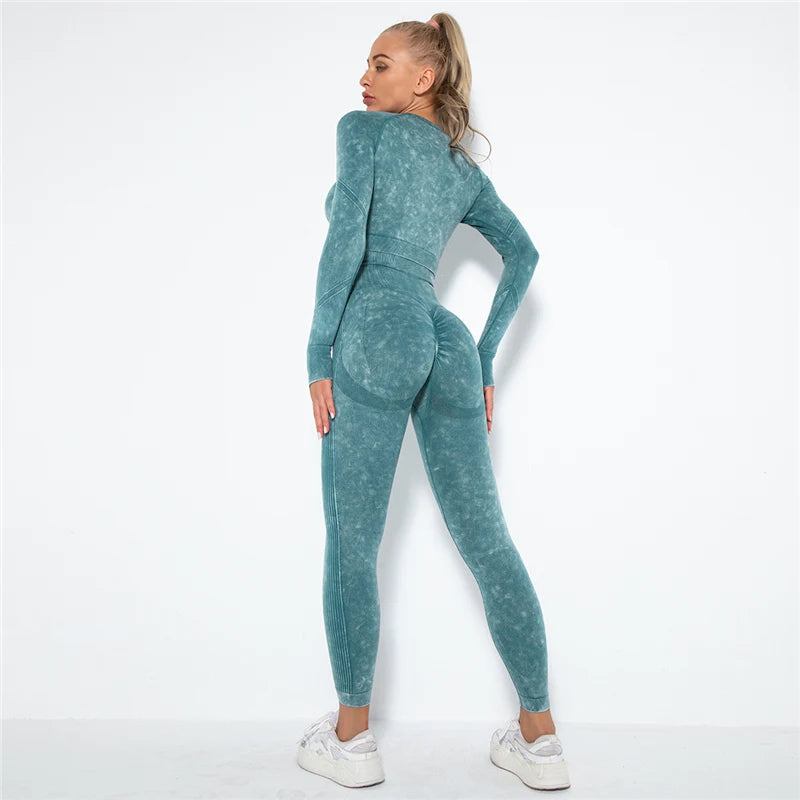 Women's Long Sleeve Crop Top And Leggings Yoga Set