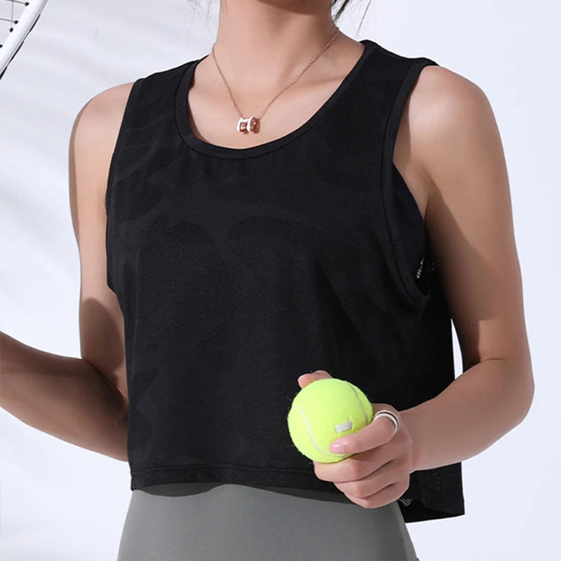 Women's Camouflage Cropped Sleeveless Sports Tank Top For Workout Outfits