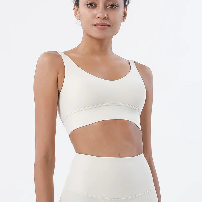 Women's Scoop Neck Racerback Sports Bra