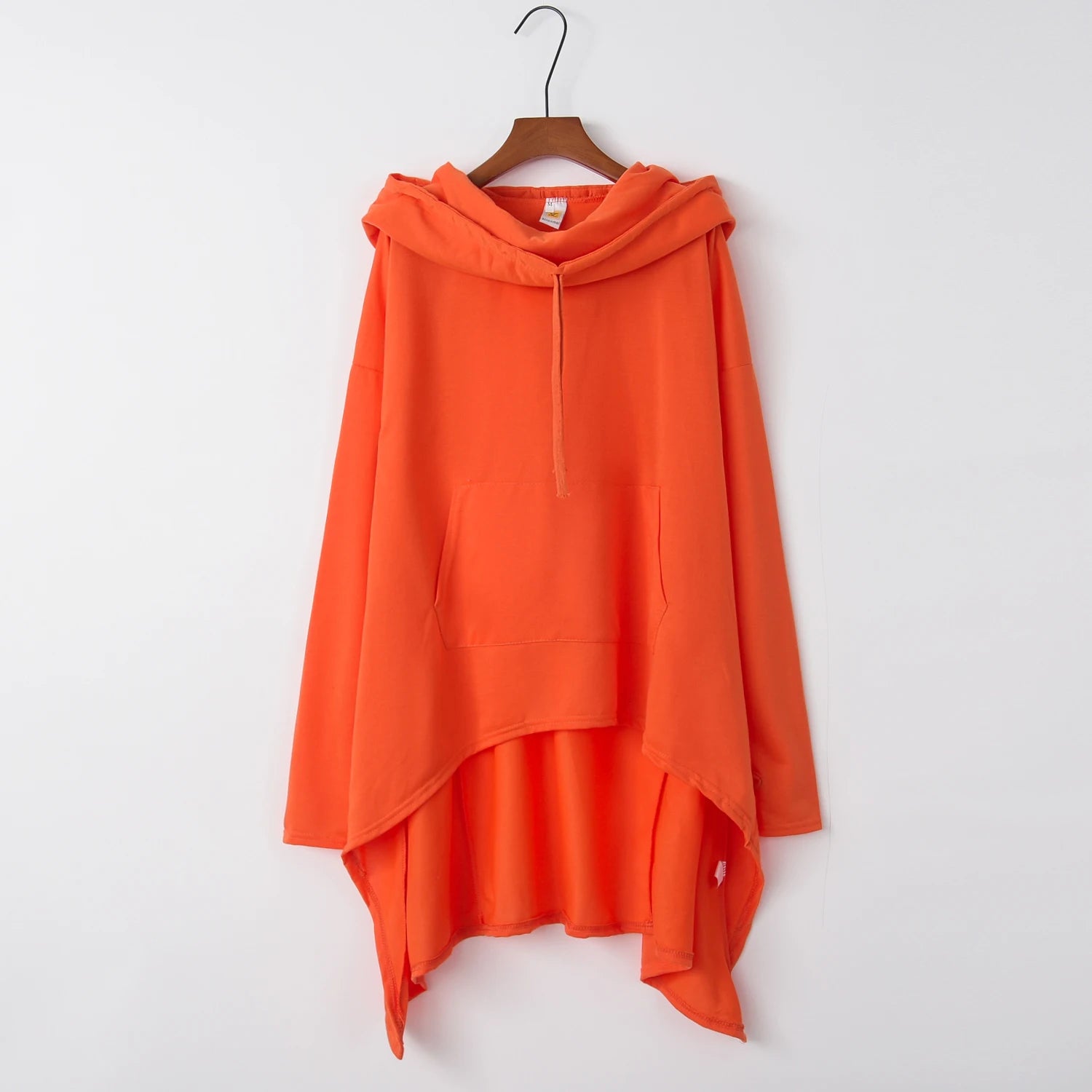 Long Sleeve Casual Hooded Sweatshirt with Relaxed Streetwear Styling