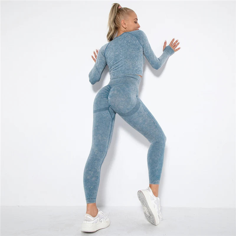 Women's Long Sleeve Crop Top And Leggings Yoga Set