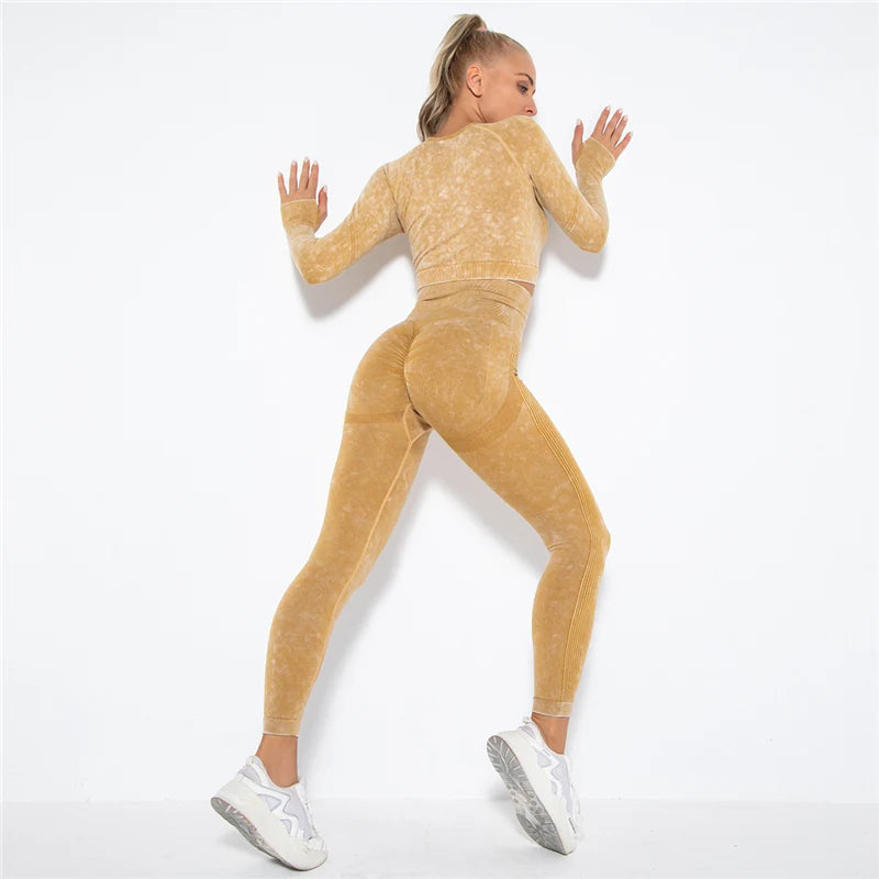 Women's Long Sleeve Crop Top And Leggings Yoga Set