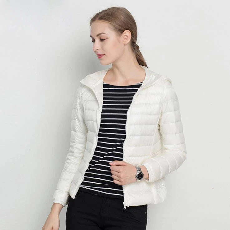 Women's Nylon Hooded Zip-Front Duck-Down Puffer Jacket for Casual Winter Layered Outfits
