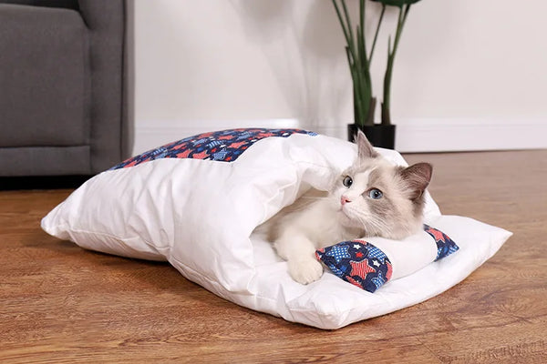 Japanese Cat Bed Warm Cat Sleeping Bag Deep Sleep Cave Winter Removable Pet House Bed for Cats Dogs Nest Cushion with Pillow