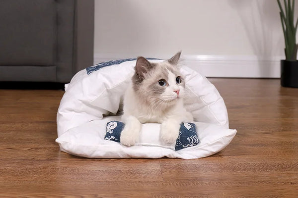 Japanese Cat Bed Warm Cat Sleeping Bag Deep Sleep Cave Winter Removable Pet House Bed for Cats Dogs Nest Cushion with Pillow