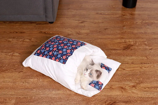 Japanese Cat Bed Warm Cat Sleeping Bag Deep Sleep Cave Winter Removable Pet House Bed for Cats Dogs Nest Cushion with Pillow