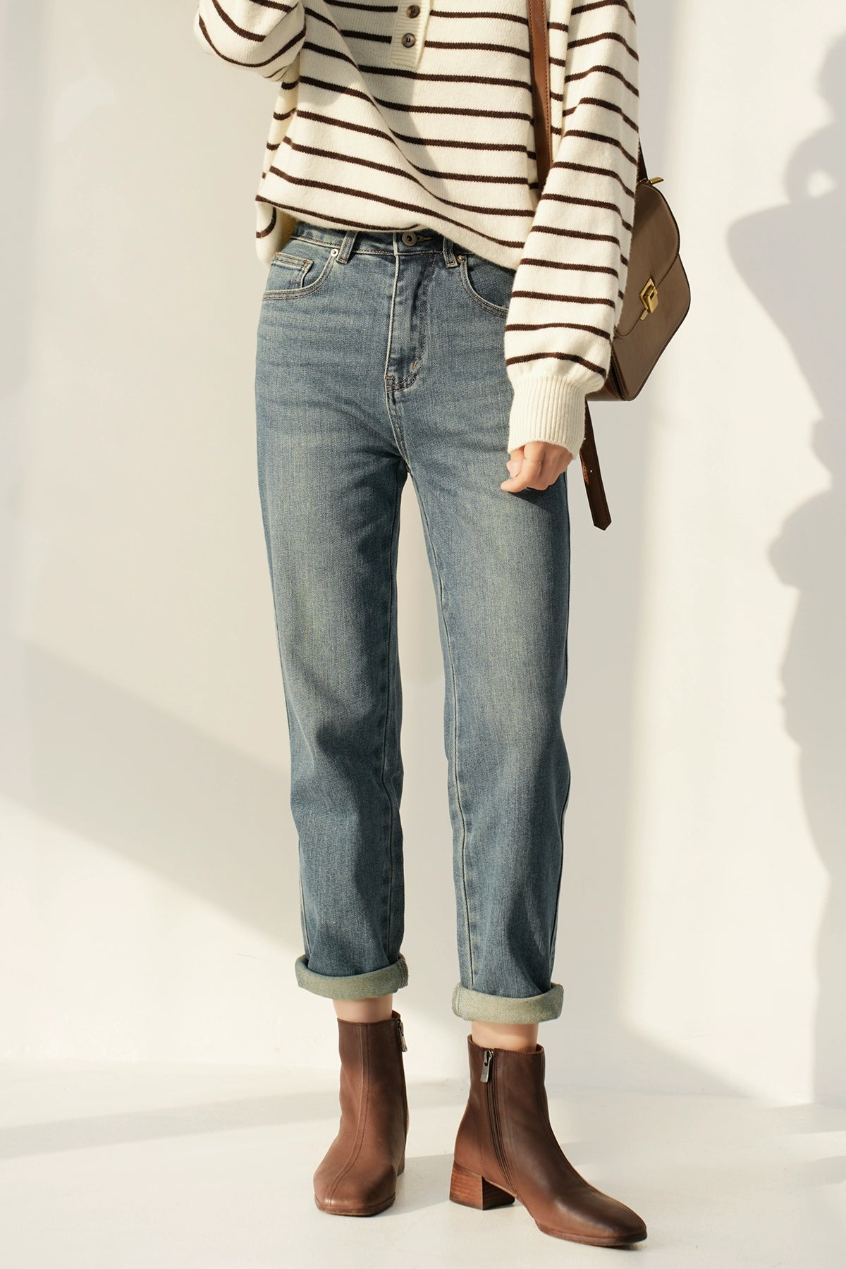 Washed Straight Slim Looking Spring and Autumn Women's Jeans