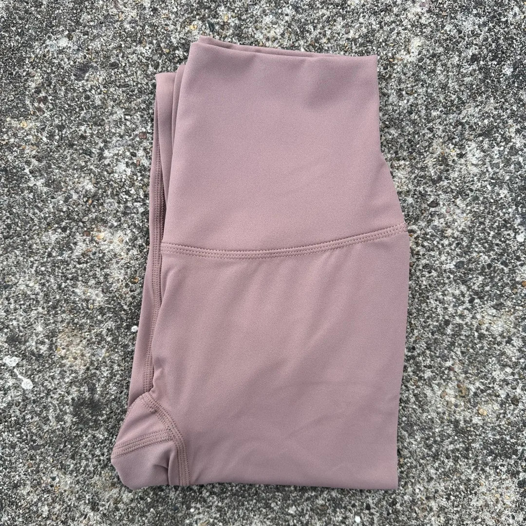 Women's Back Pocket Full Length Leggings For Workout Outfits
