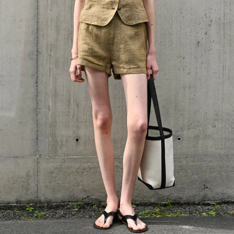 Women's Linen High-Waist Regular-Fit Shorts with Elastic Waist and Decorative Zipper Detail
