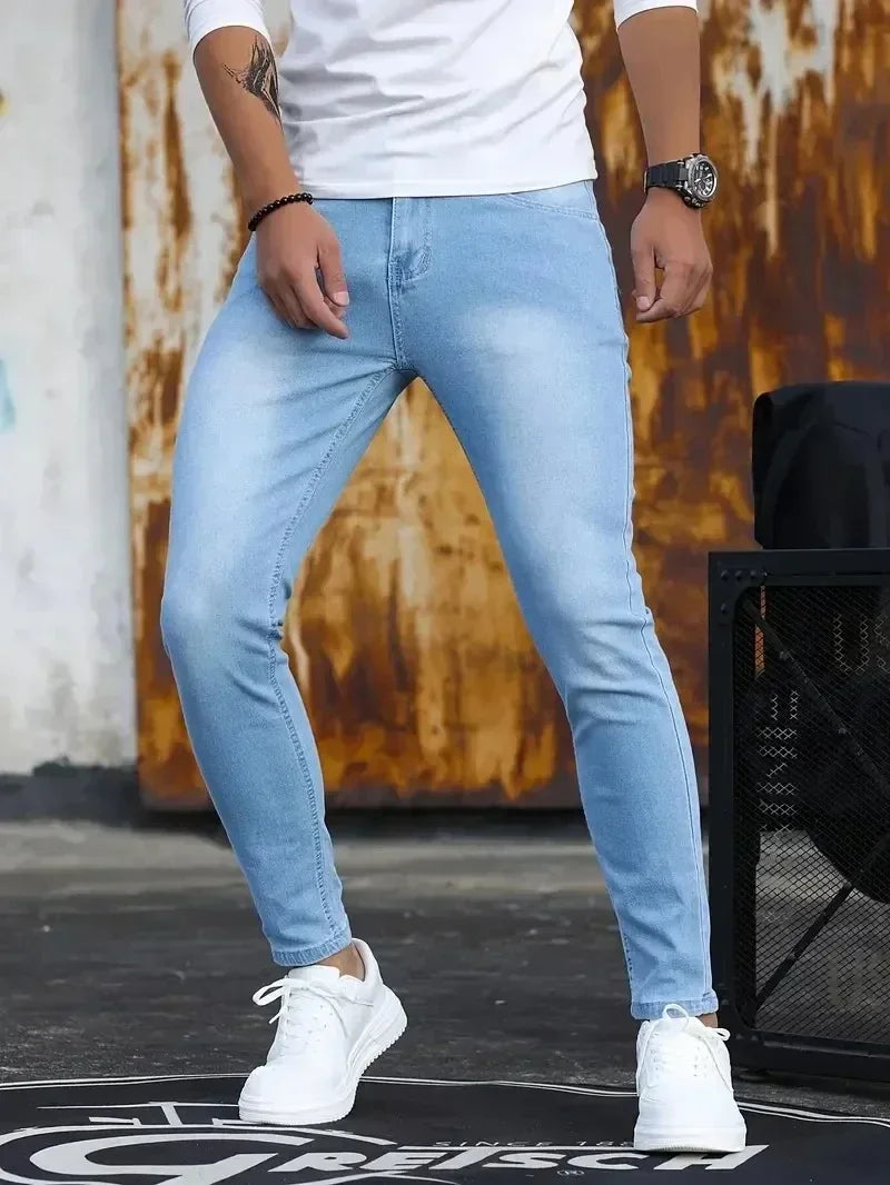 Men's Slim Fit Denim Jeans for Casual Everyday Wear