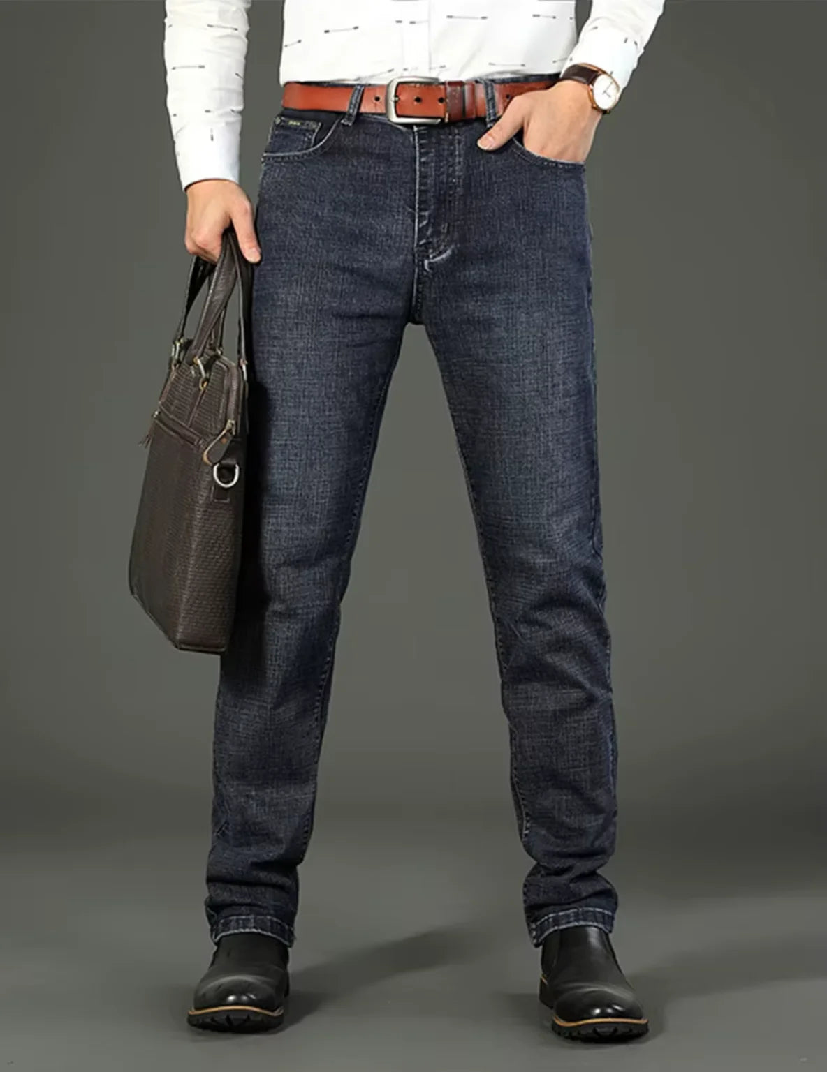 Men's Straight Leg Denim Jeans for Casual Everyday Wear