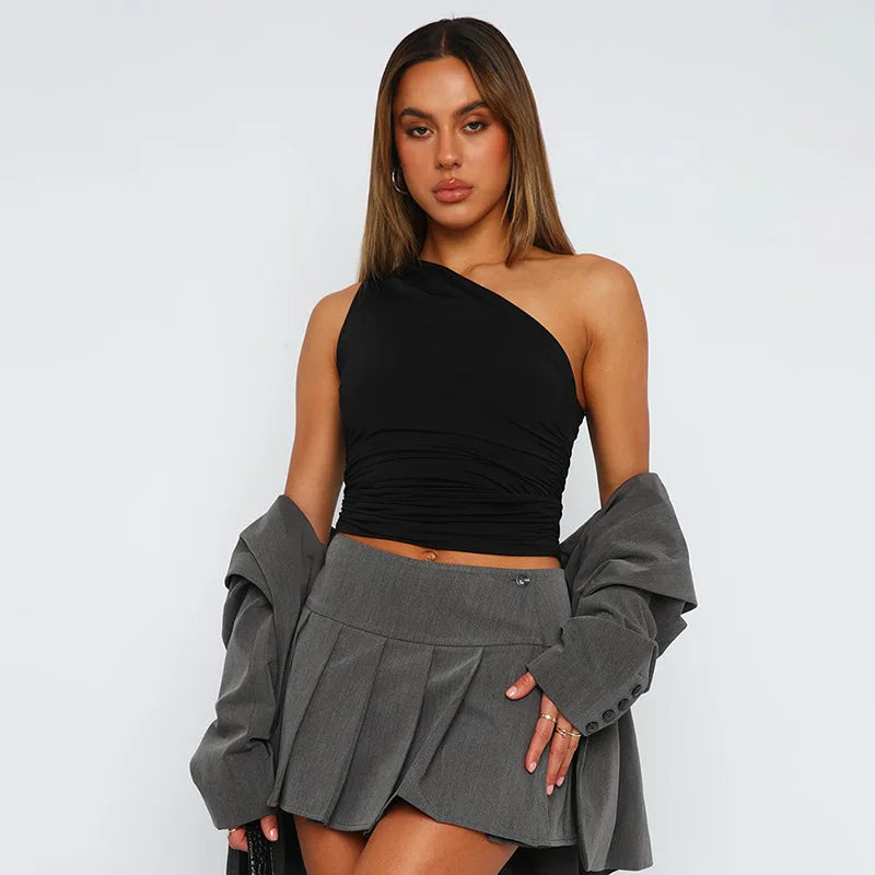 Women's Ruched Tank Top with a One-Shoulder Neckline and Sleeveless Shape