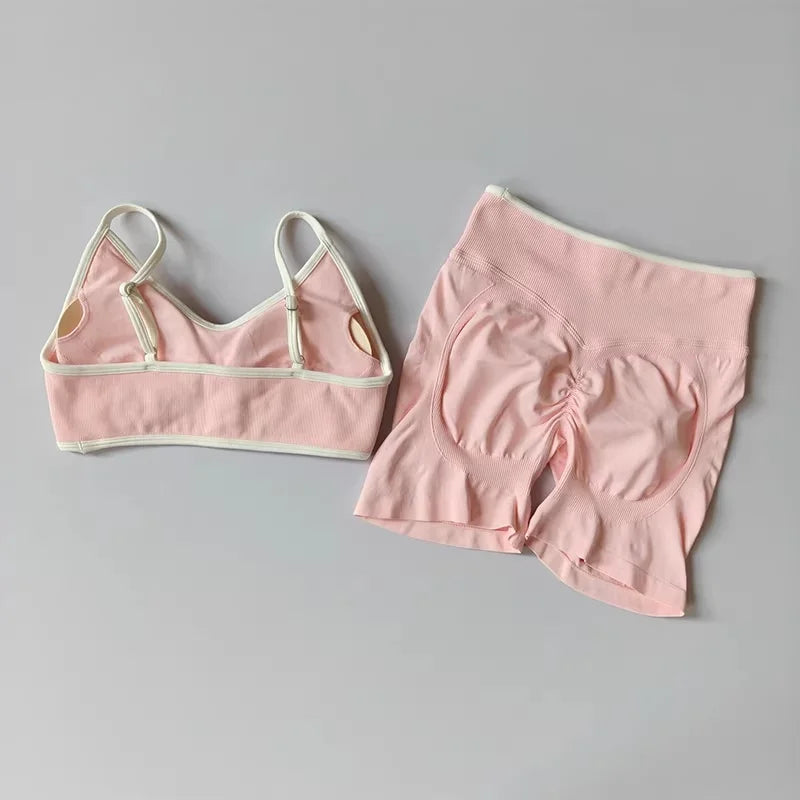 Women's Contrast Trim Bra And Shorts Yoga Set