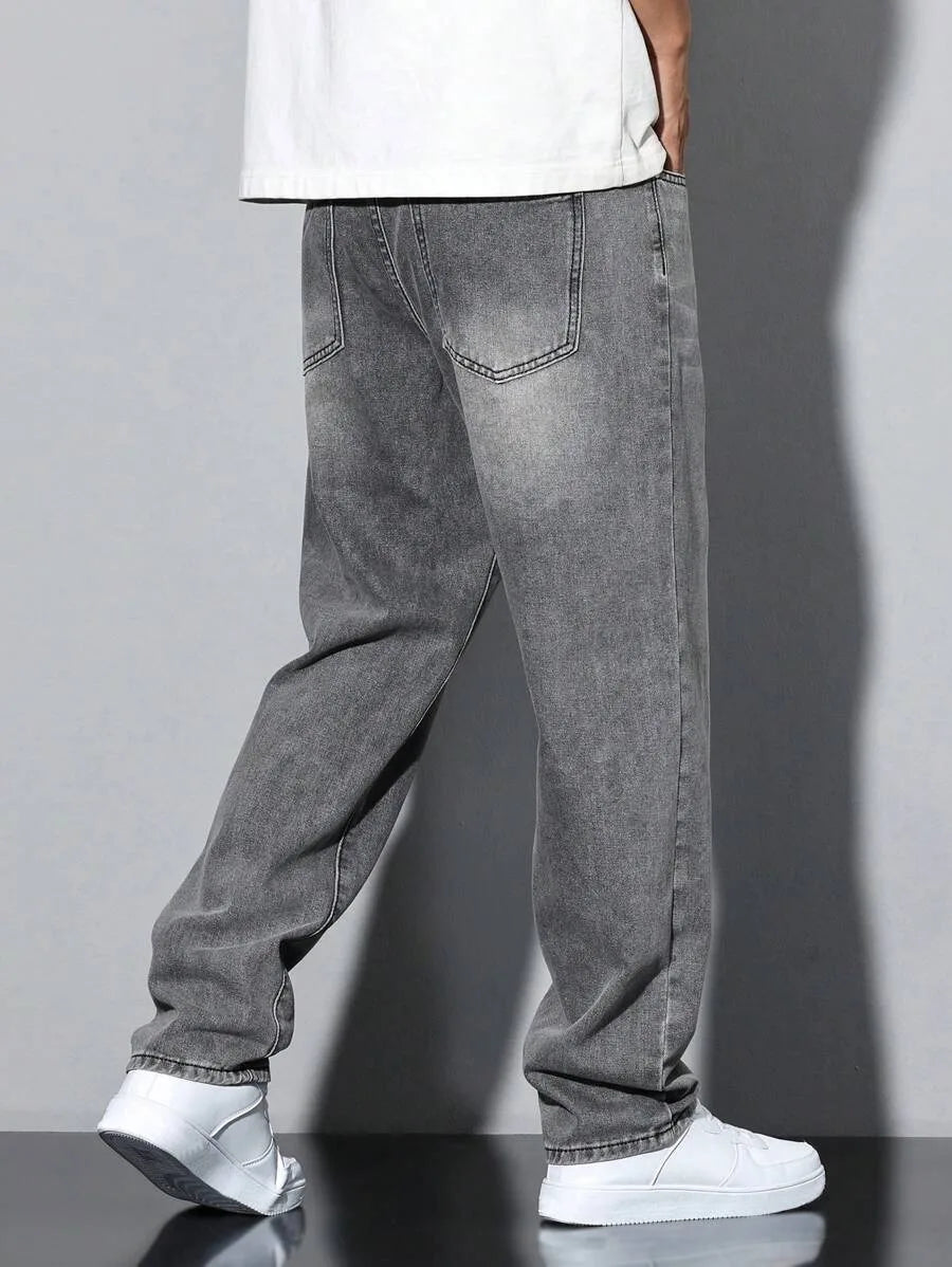 Men's Slim Fit Denim Jeans for Casual Everyday Wear