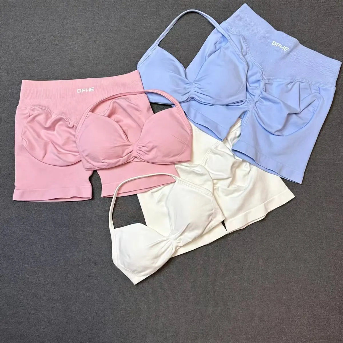 Women's Twist Halter Bra And Shorts Yoga Set