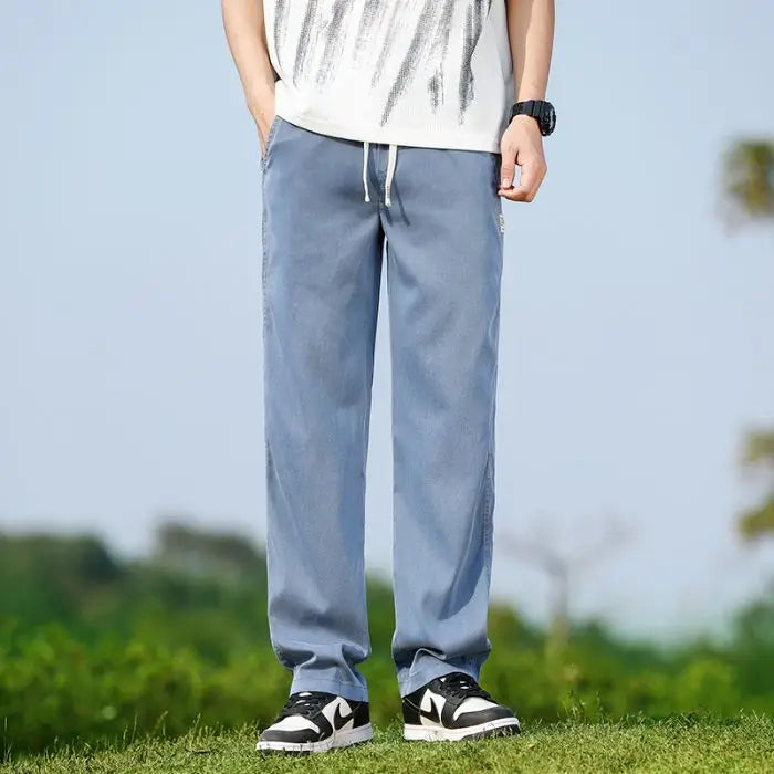 Men's Straight Leg Denim Jeans for Casual Everyday Wear