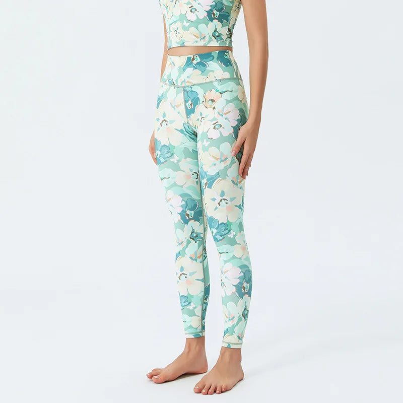 Women's Floral Sports Bra and Leggings Workout Set