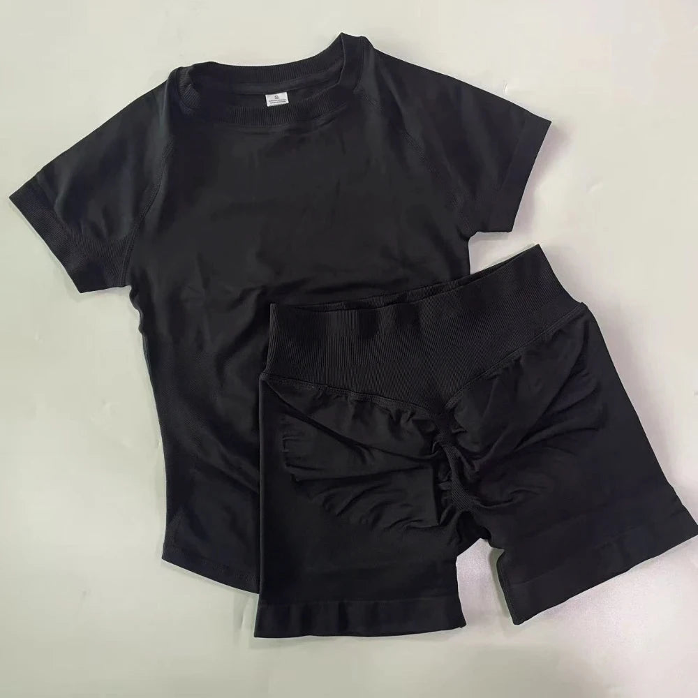 Women's Tee And Shorts Yoga Set For Workout Outfits