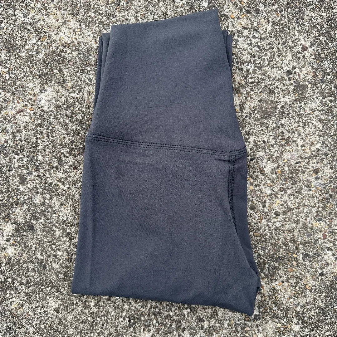 Women's Back Pocket Capri Leggings For Workout Outfits