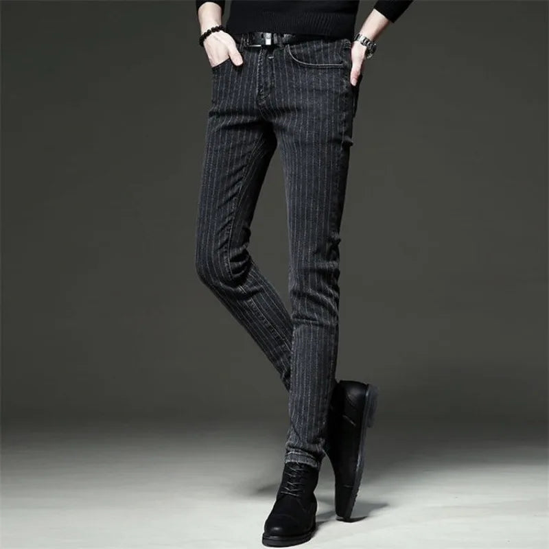Men's Slim Fit Denim Jeans for Casual Everyday Wear
