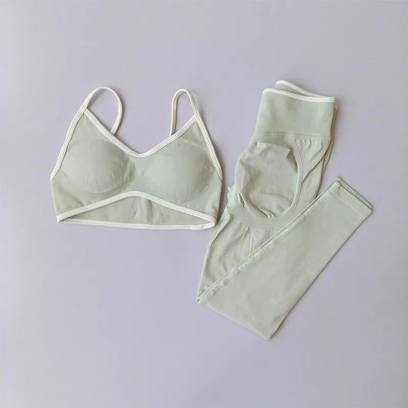 Women's Contrast Sports Bra and Leggings Set