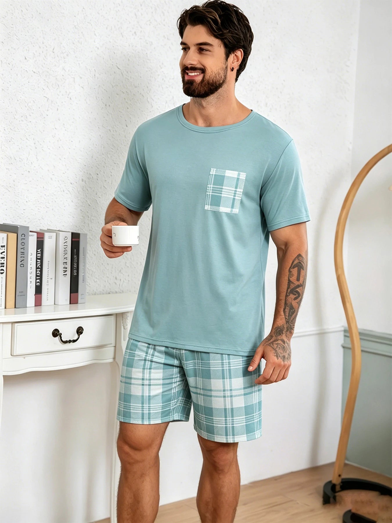 Men's Bear Print T Shirt and Shorts Pajama Set