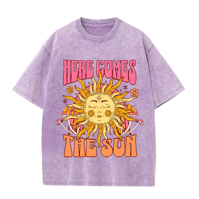 Vintage Black Here Comes The Sun T Shirt Retro Psychedelic Sun Acid Wash Tee