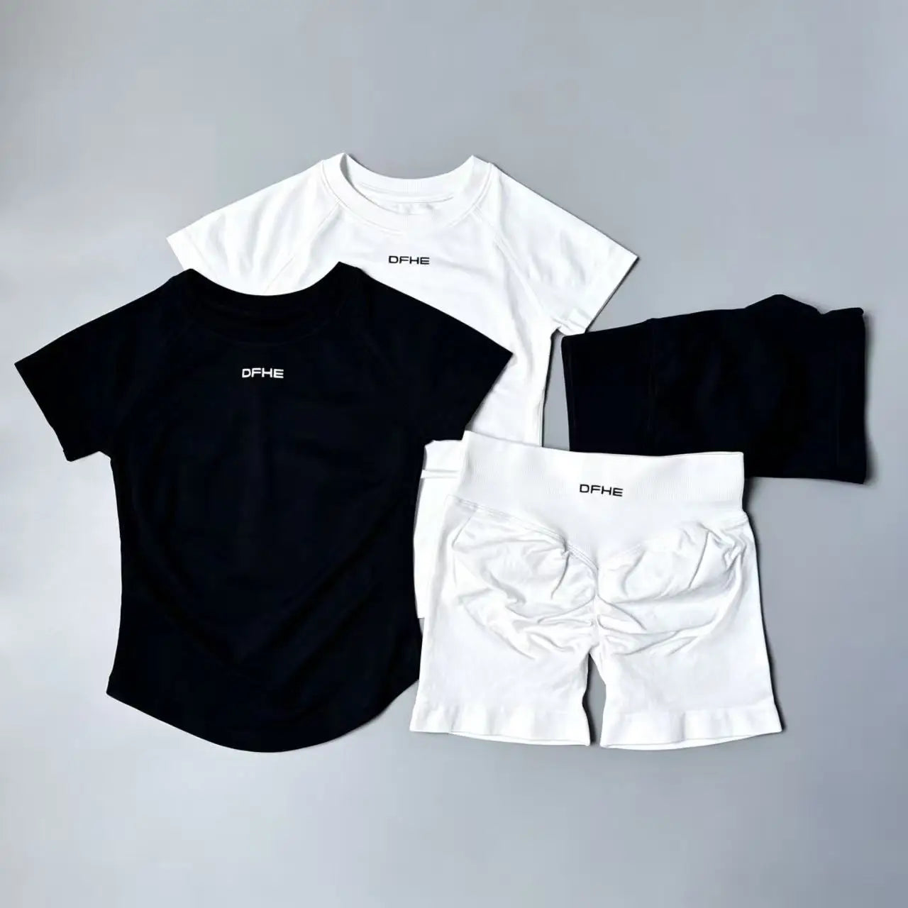 Women's Tee And Shorts Yoga Set For Workout Outfits