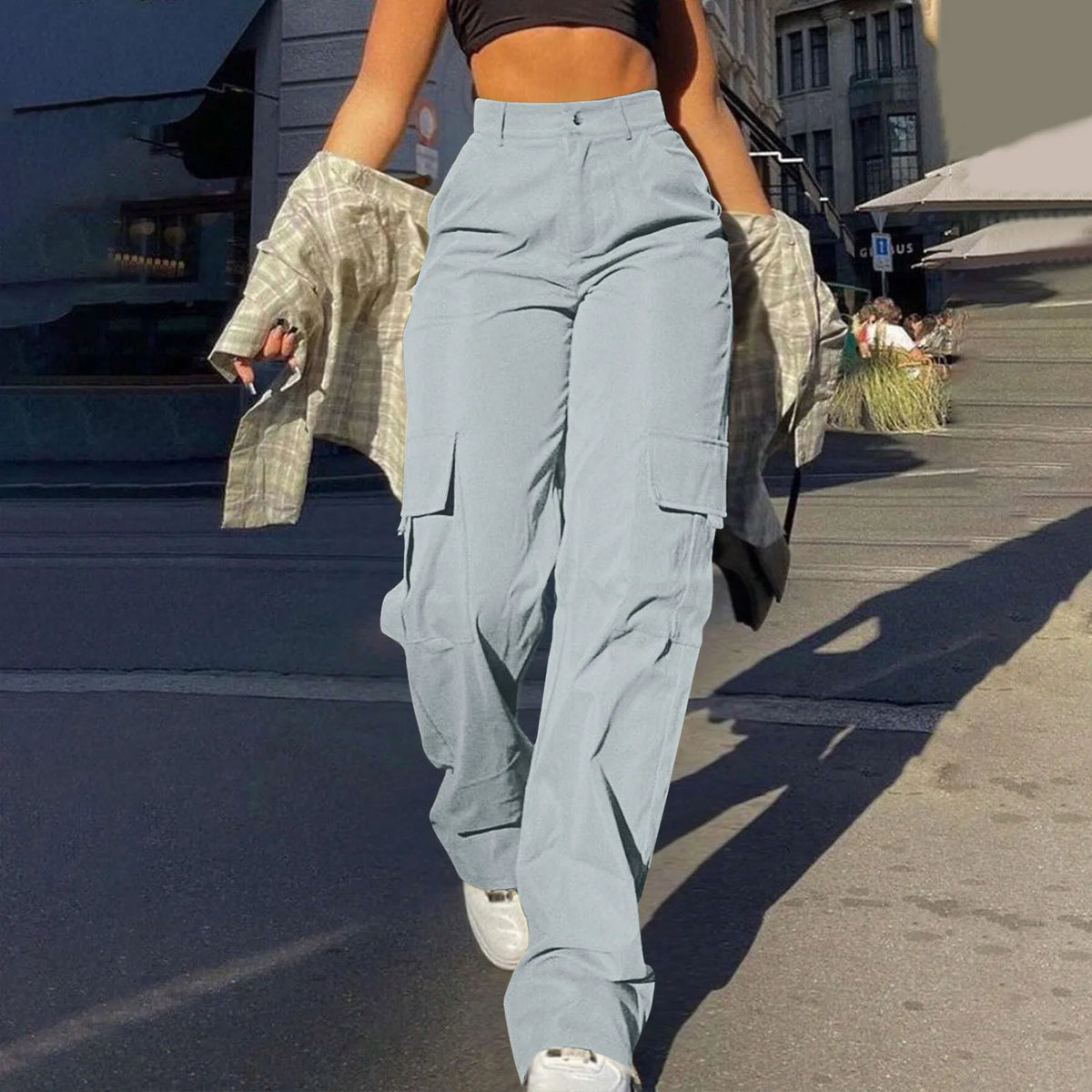 Women's Cargo Pants with Relaxed Legs and Large Side Pockets
