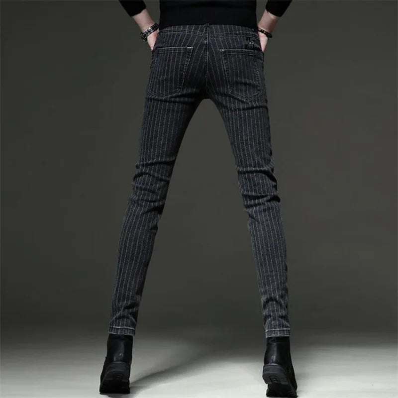 Men's Slim Fit Denim Jeans for Casual Everyday Wear