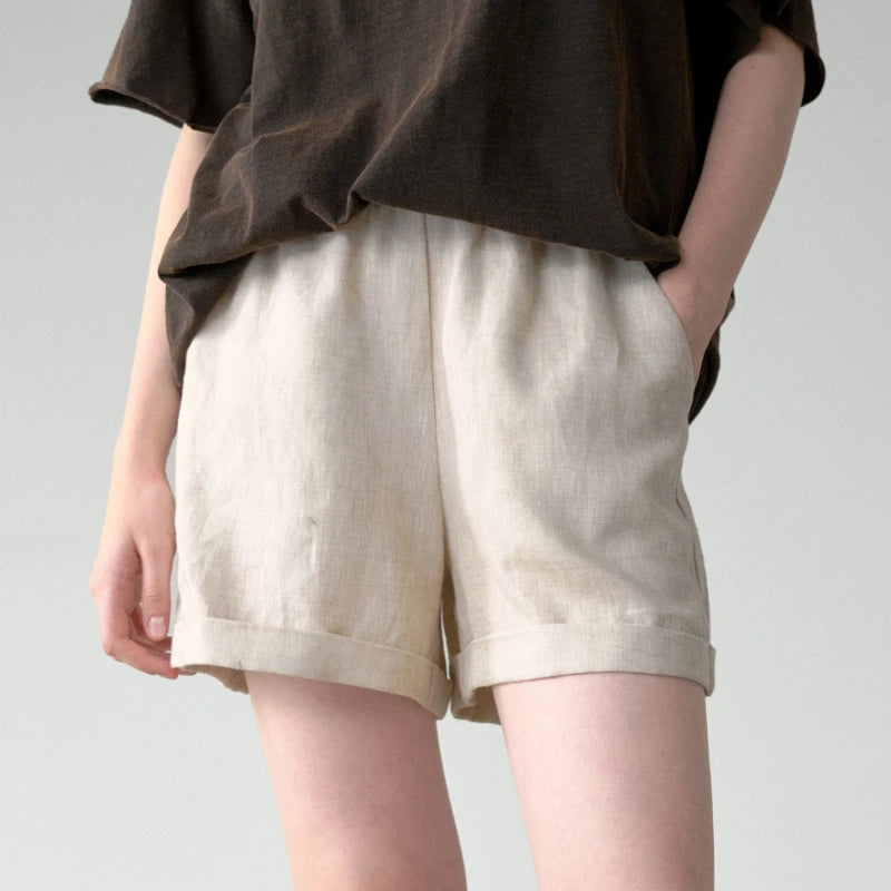 Women's Linen High-Waist Regular-Fit Shorts with Elastic Waist and Practical Side Pockets