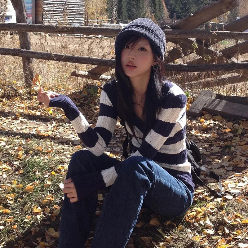 Women's Striped V Neck Long Sleeve Sweater Casual Knit Layer