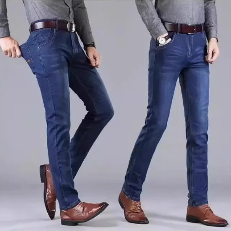 Men's Straight Leg Denim Jeans for Casual Everyday Wear