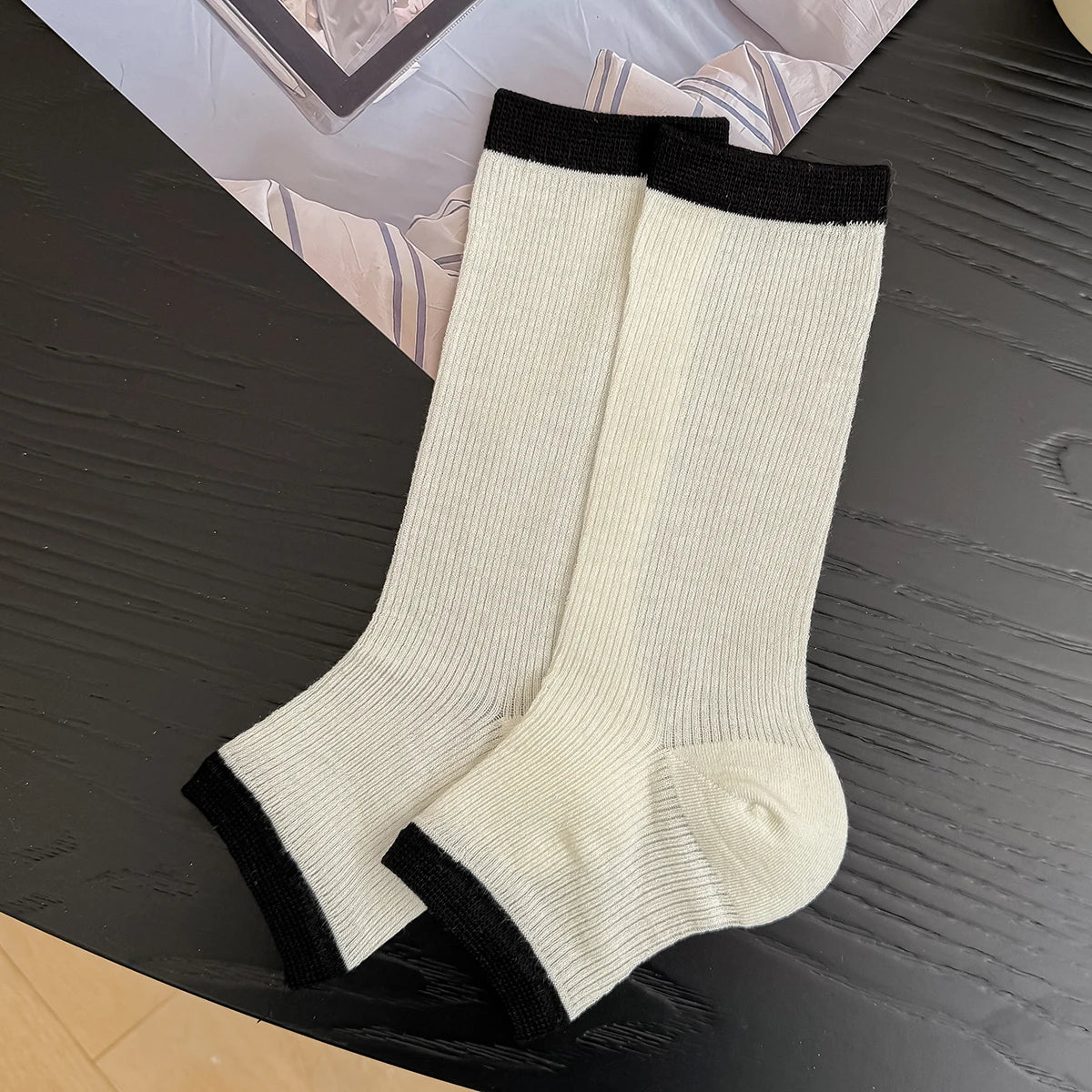 Sheer Ankle Socks with Contrasting Cuff and Open Toe