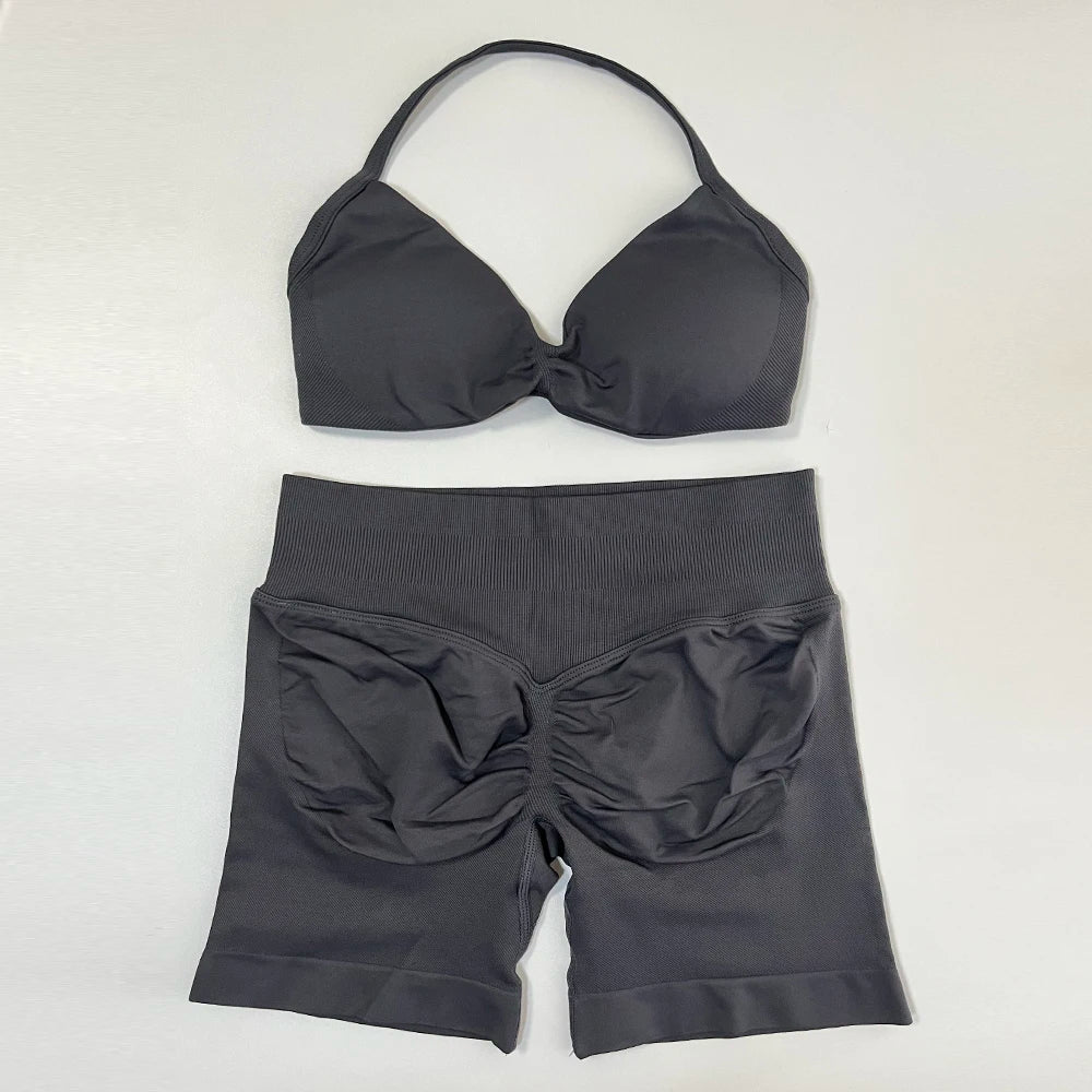 Women's Twist Front Bra And Shorts Yoga Set