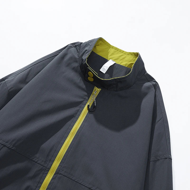 Stand-Collar Zip-Up Windbreaker Jacket with Elastic Hem for Outdoor Wear