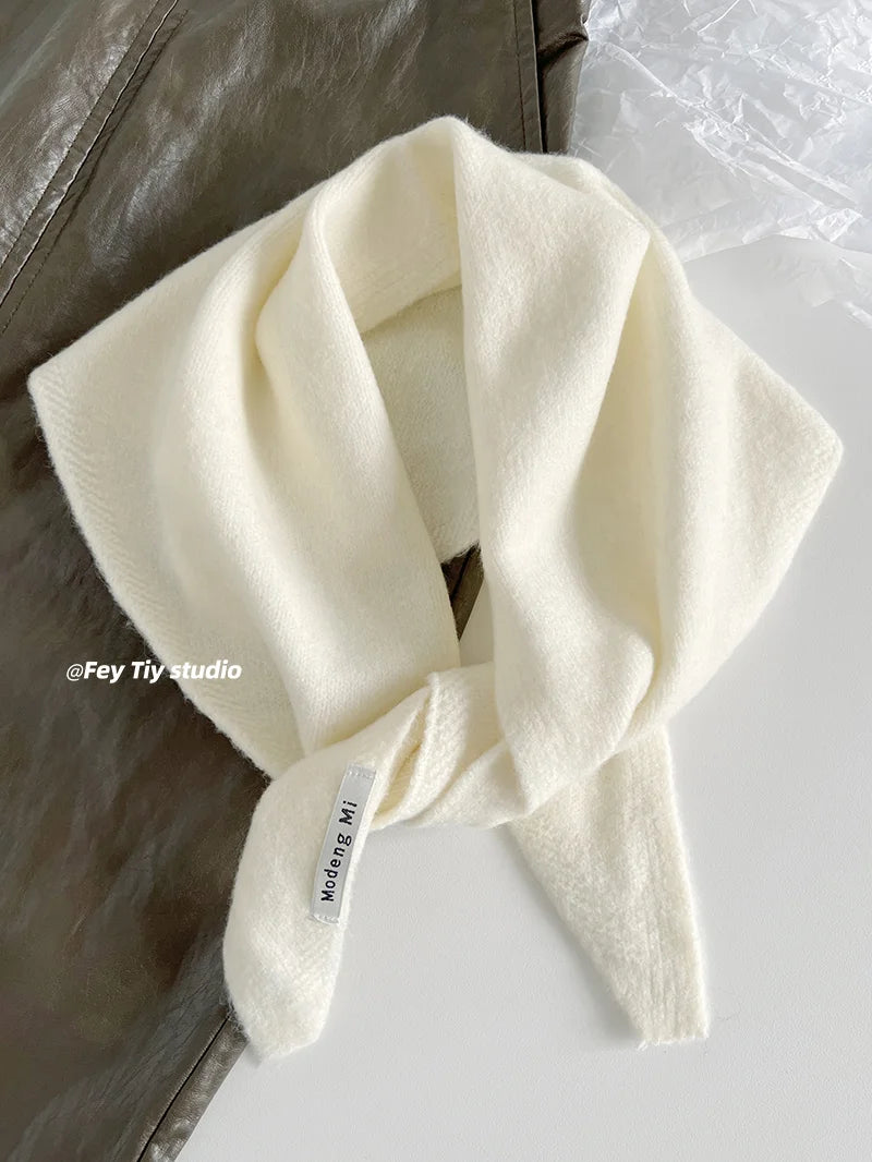 Solid Small Triangle Knit Scarf with Pointed Ends