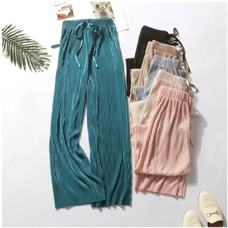 Women’s Pleated Wide-Leg Pants