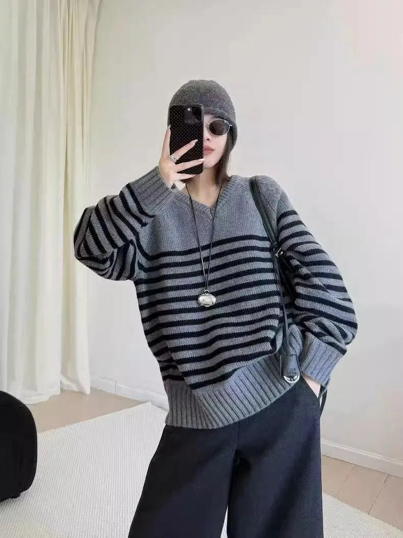 High-end V-neck striped 100% wool knitted sweater loose pullover sweater women wool base layer