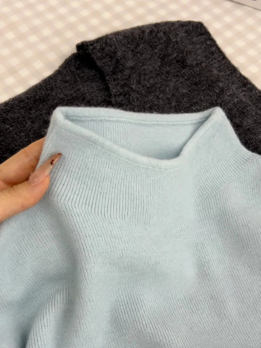 Women's Plain Mock Neck Knit Sweater Casual Knit Layer