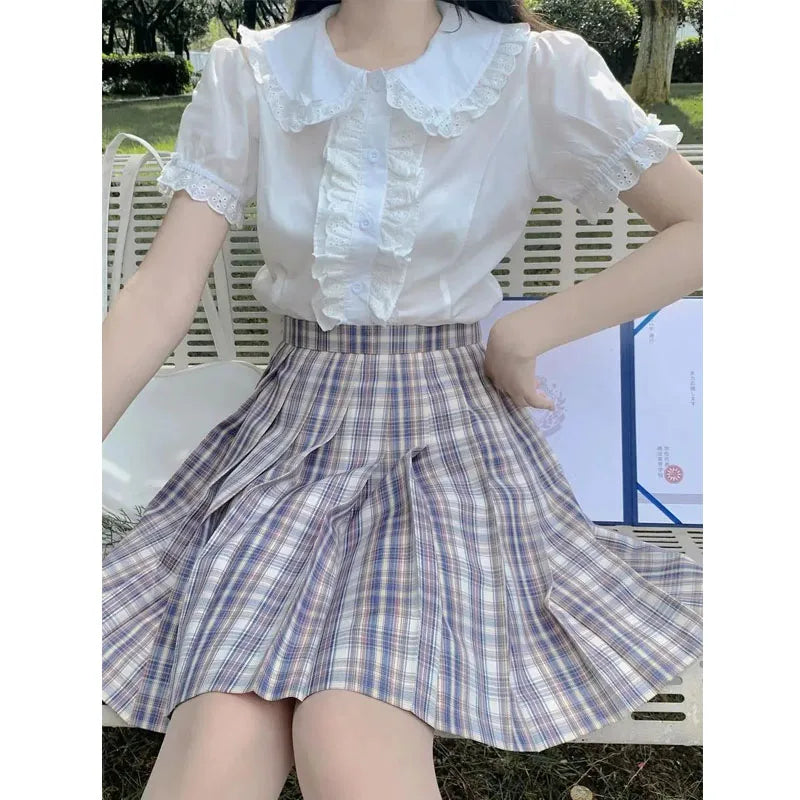 Women's Ruffled Collar Short Sleeve Button Front Blouse