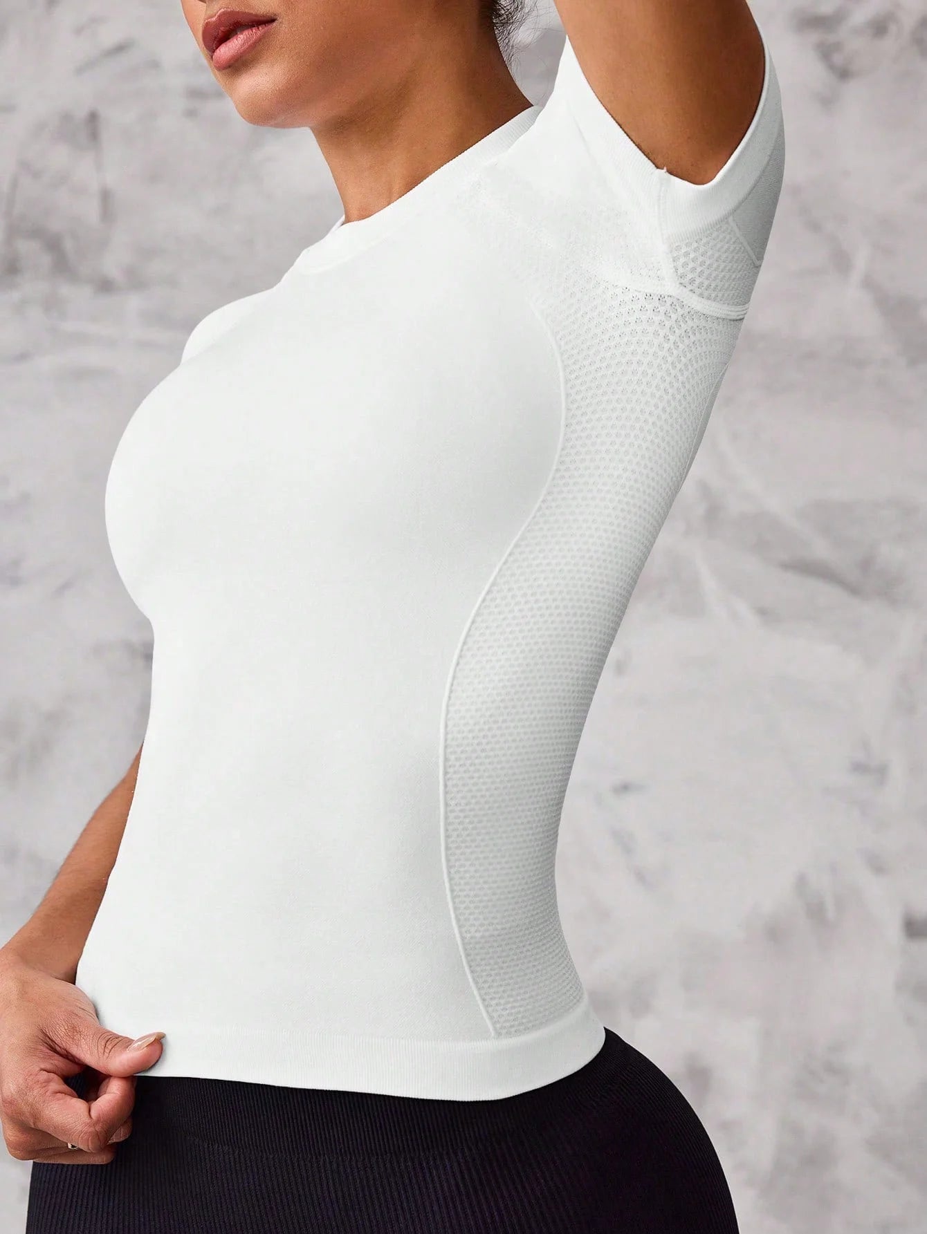 Women's Crew Neck Fitted Short Sleeve T-shirt For Workout Outfits
