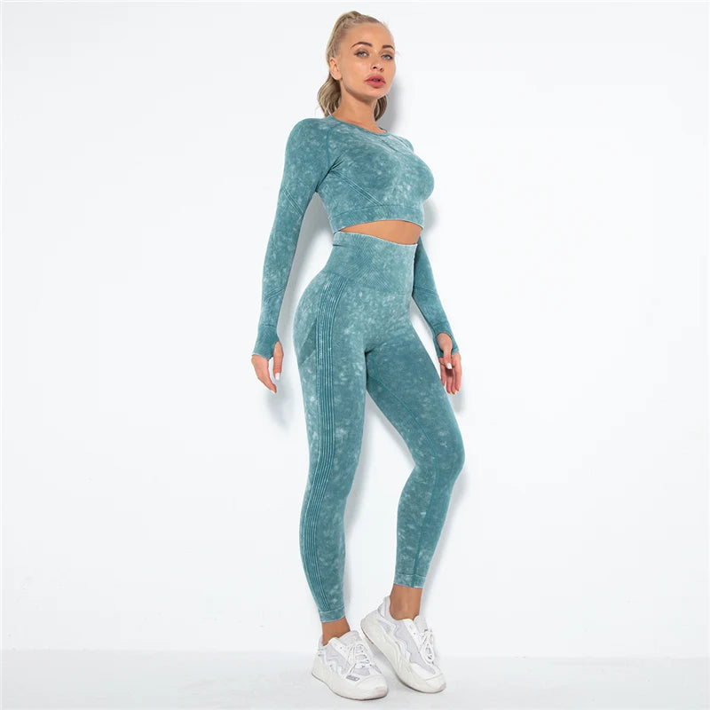 Women's Long Sleeve Crop Top And Leggings Yoga Set