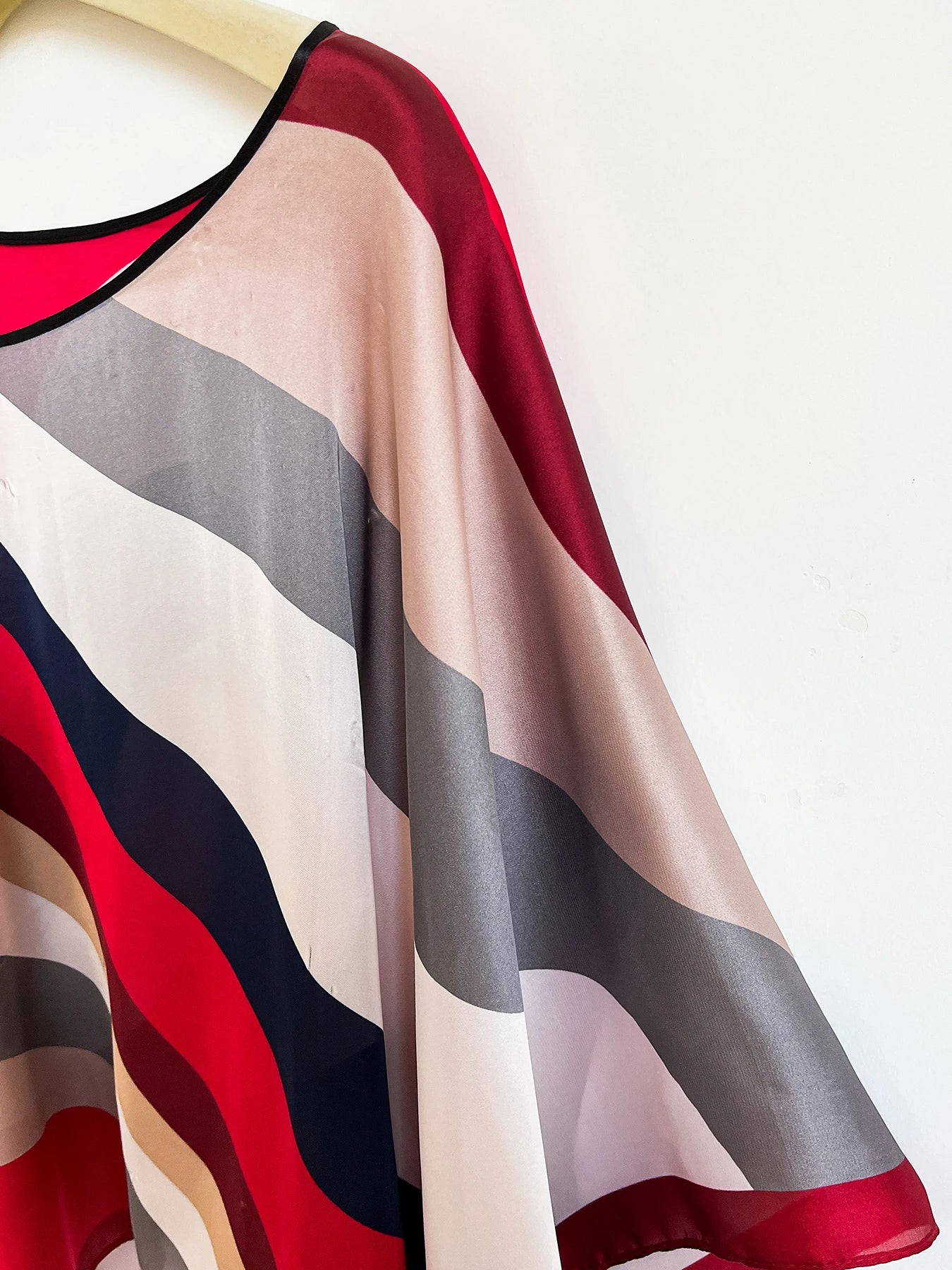 Printed Round Neck Draped Poncho for Layering over Outfits