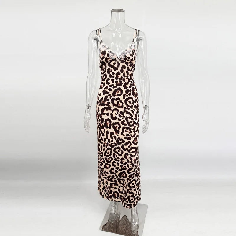Women's Lace V Neck Spaghetti Strap Maxi Dress For Casual Outfits