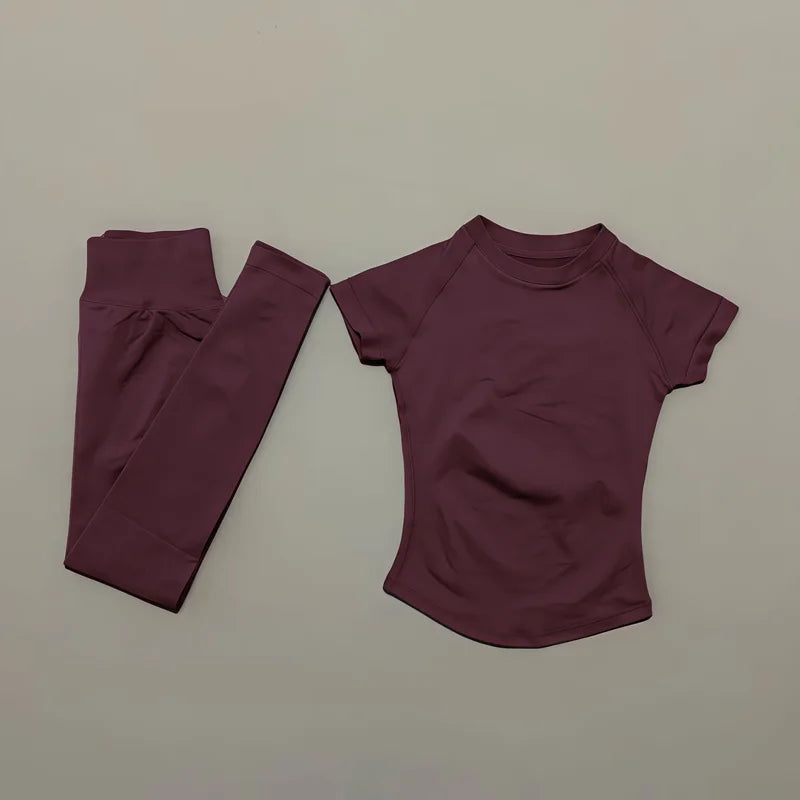 Women's Tee And Leggings Yoga Set For Workout Outfits