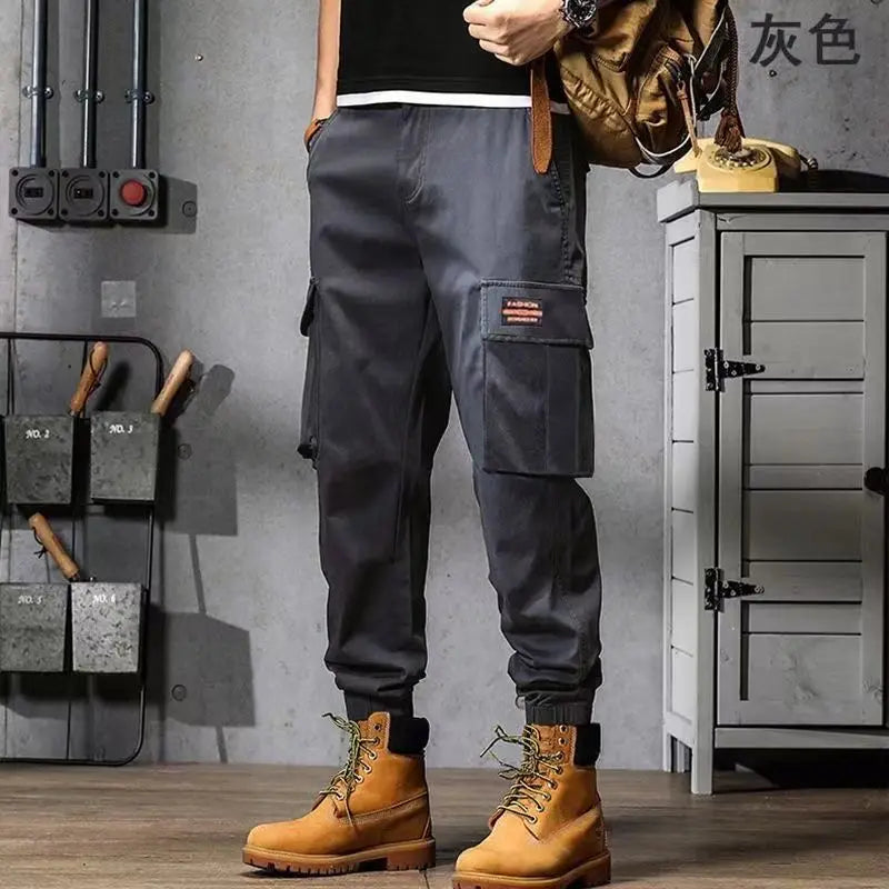 Men's Relaxed Multi-Pocket Cargo Pants